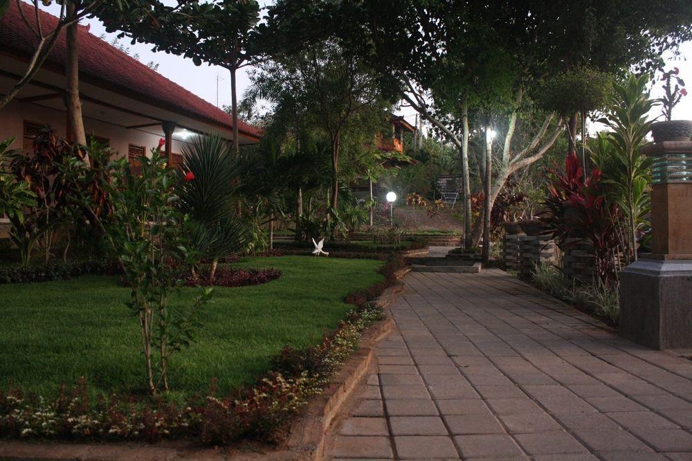 Pecatu Kenanga Inn מראה חיצוני תמונה