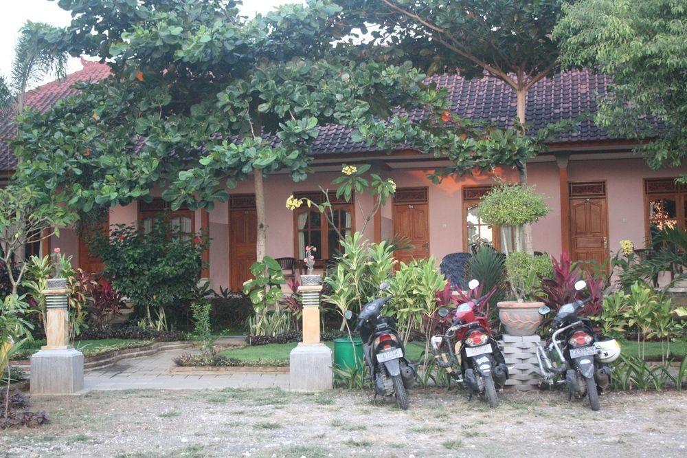 Pecatu Kenanga Inn מראה חיצוני תמונה