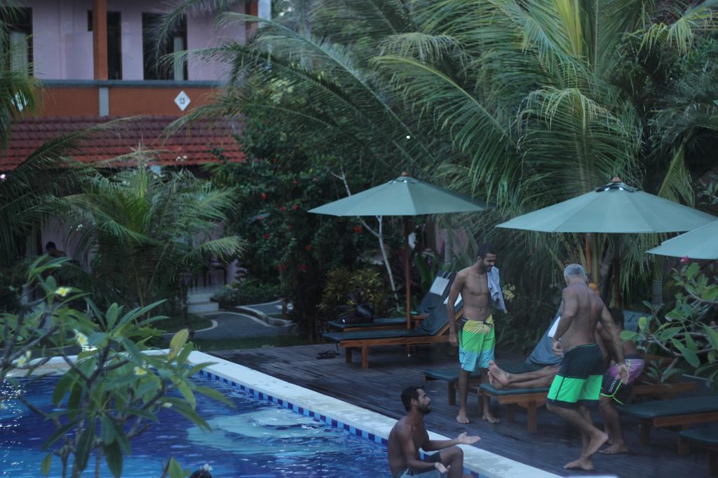 Uluwatu Kenanga Inn מראה חיצוני תמונה