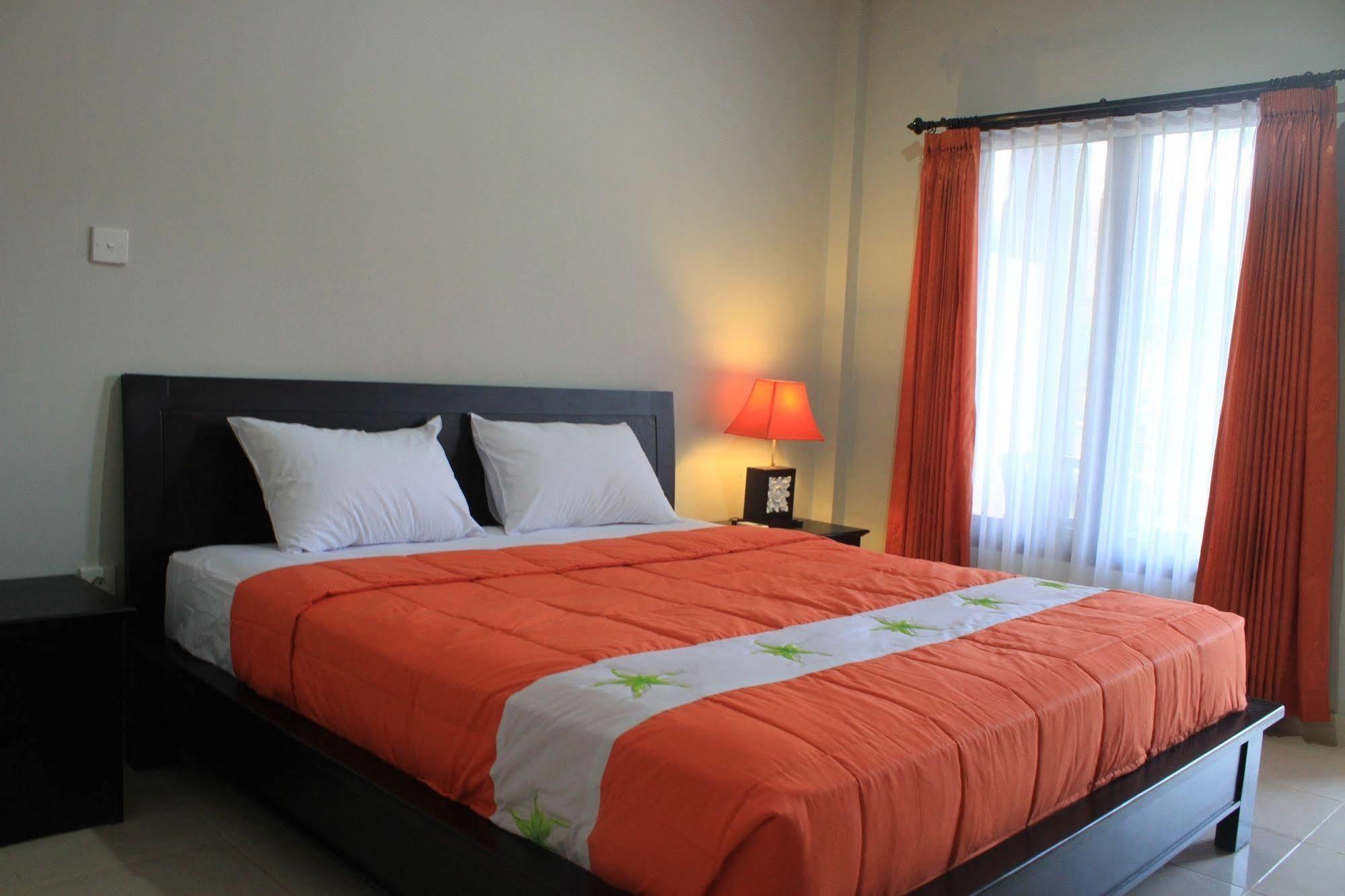 Pecatu Kenanga Inn מראה חיצוני תמונה