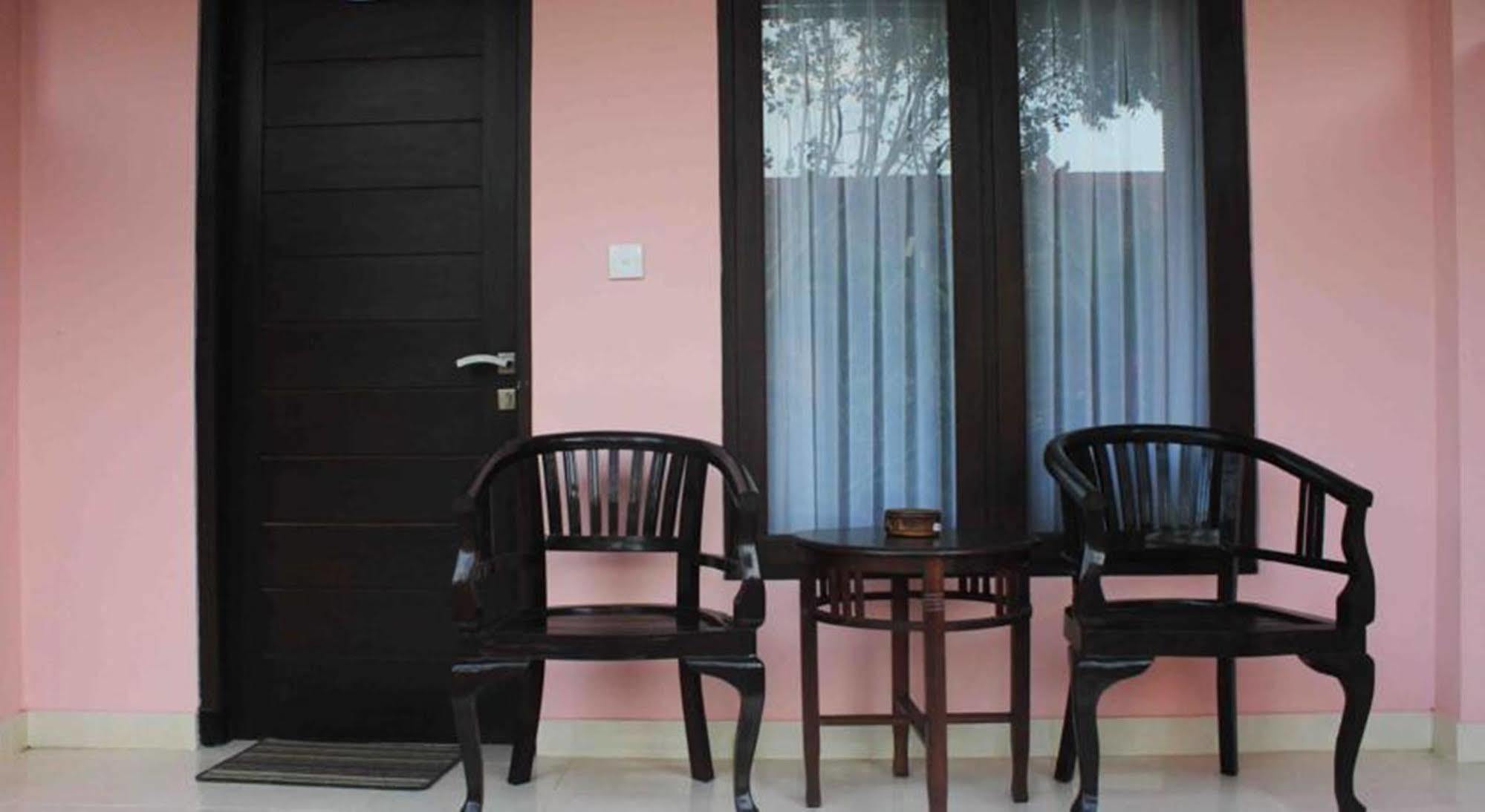 Pecatu Kenanga Inn מראה חיצוני תמונה